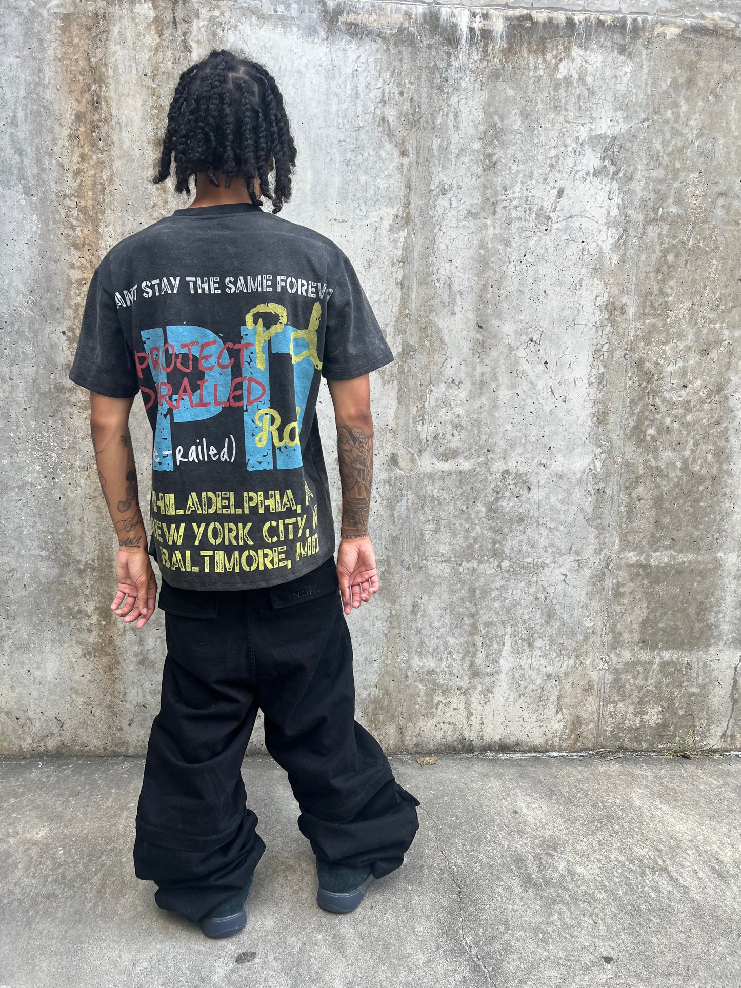 Tour Tee
