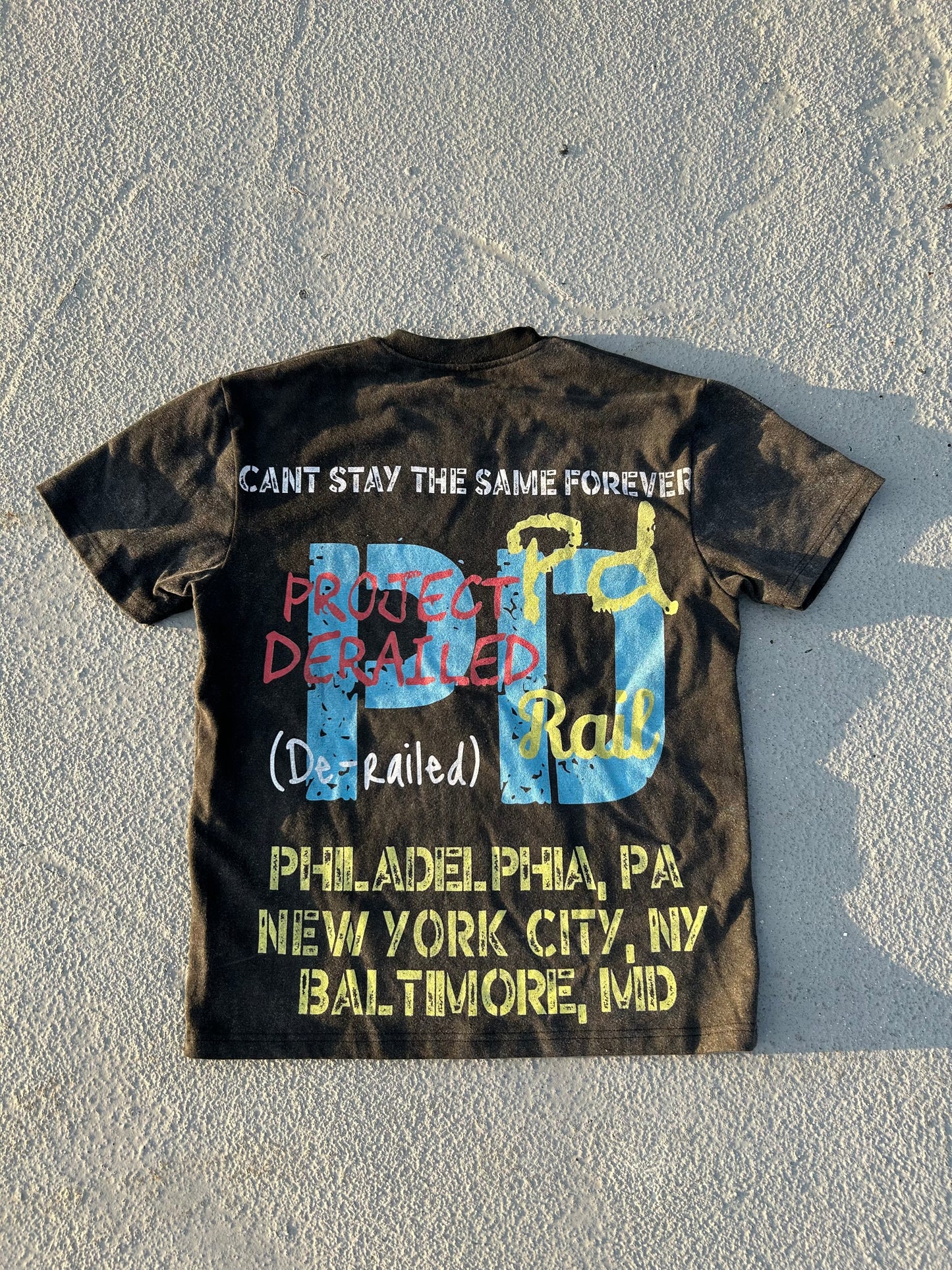 Tour Tee