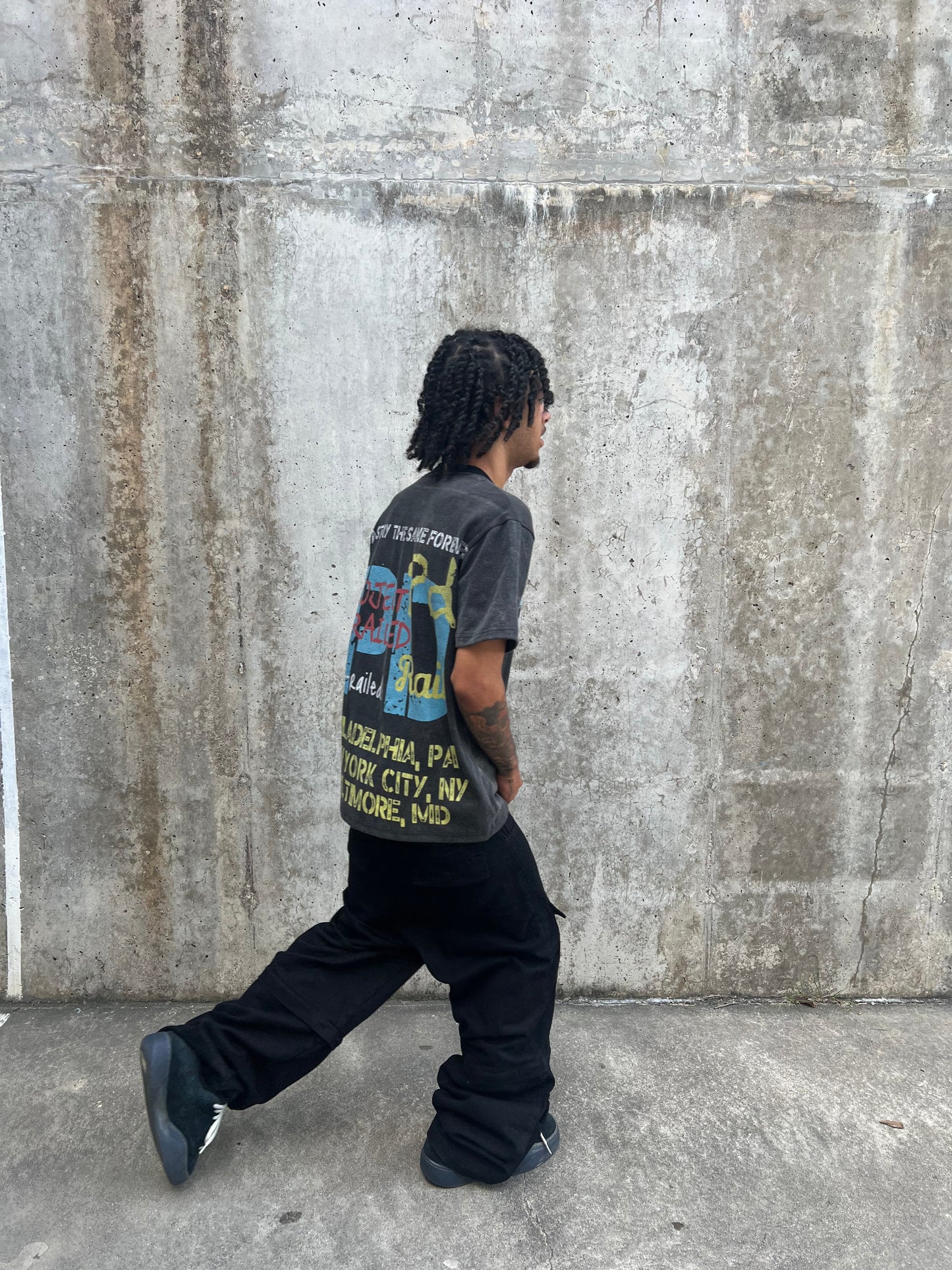 Tour Tee